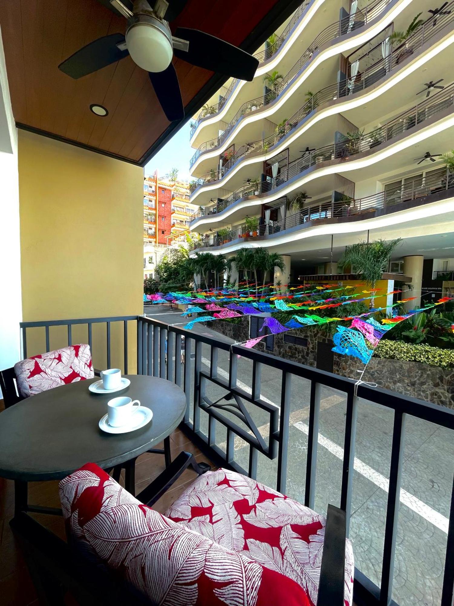 Pinnacle Resorts 179 - Adults Only ปูแอร์โตบาญาร์ตา ภายนอก รูปภาพ